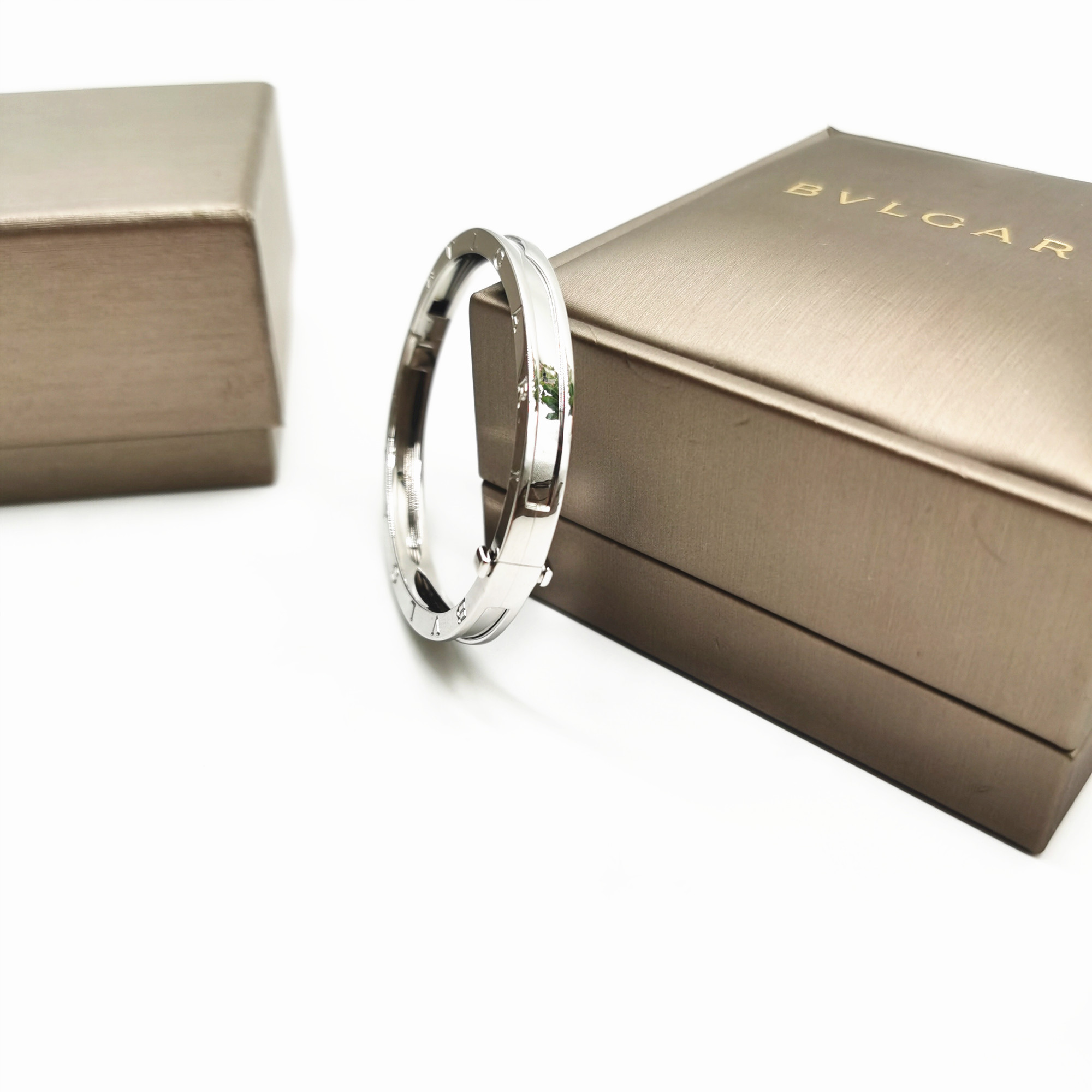 84E6E2D466CD49308D2EC20474755599_副本.jpg 84E6E2D466CD49308D2EC20474755599_副本.jpg