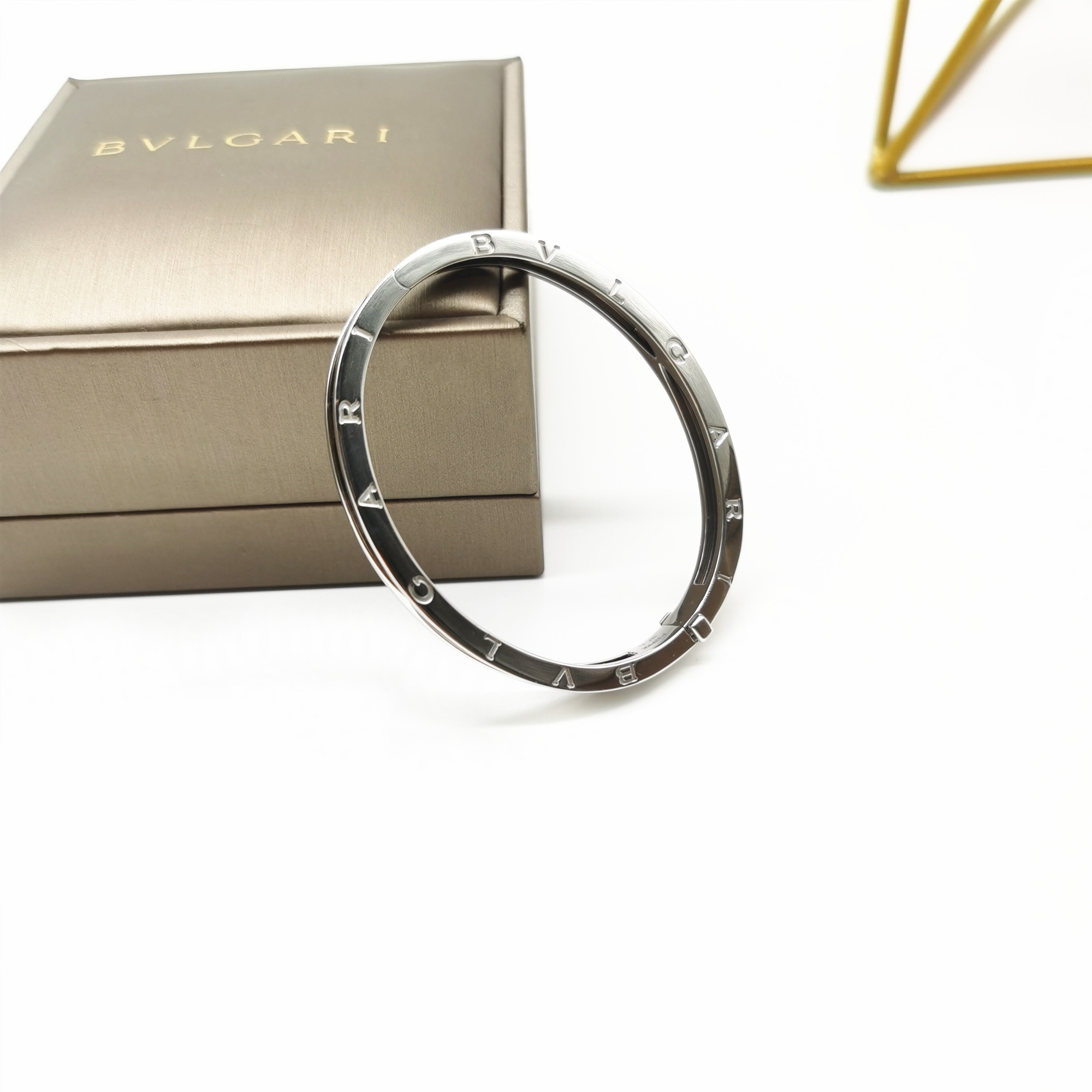 338E33C4A99DC599B4E6439111A8C773_副本.jpg 338E33C4A99DC599B4E6439111A8C773_副本.jpg